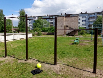 Турники и брусья металлические